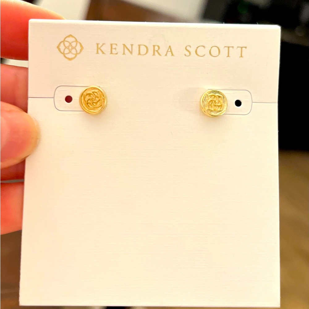 Kendra Scott small gold earrings